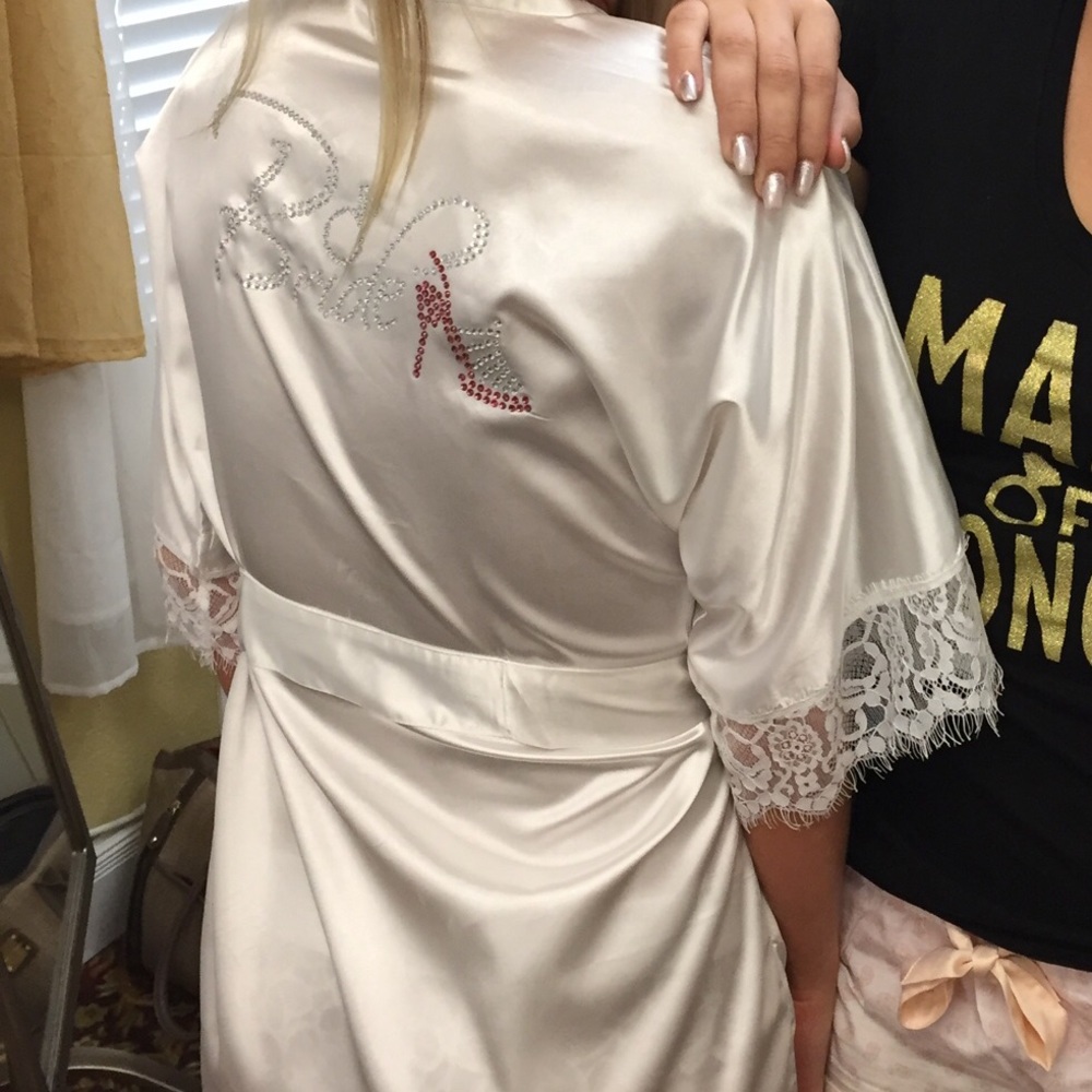 Bride robe
